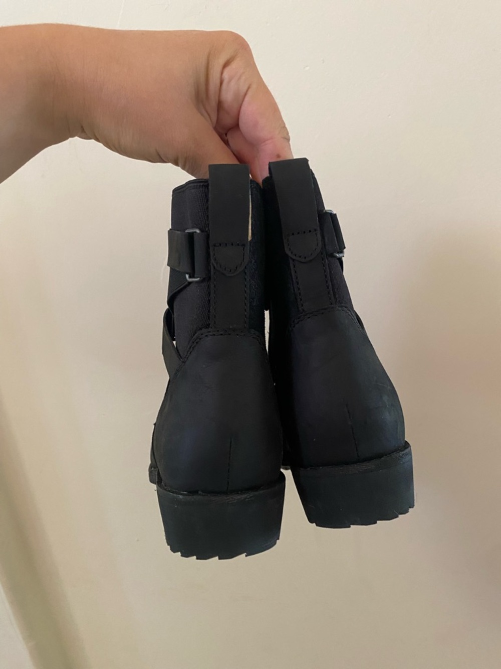 Teva Ellery Ankle WP Boot Black Waterproof Leather Bootie Size 8 - Picture 6 of 8